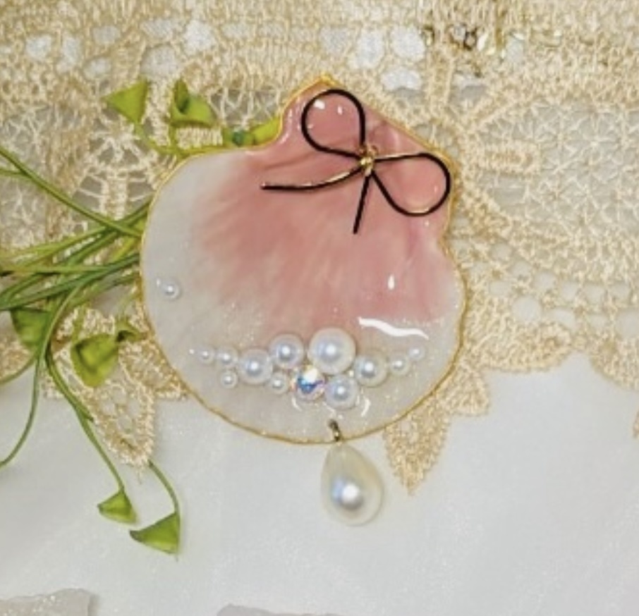 twst エターナルフロート監督生モチーフ ピアス イヤリング &ブローチ