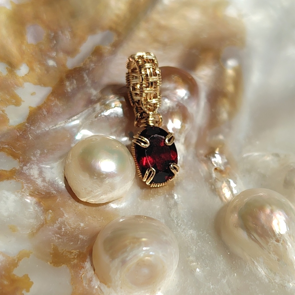 ワイヤーアクセサリー(ネックレス)【鬼灯、加々知】