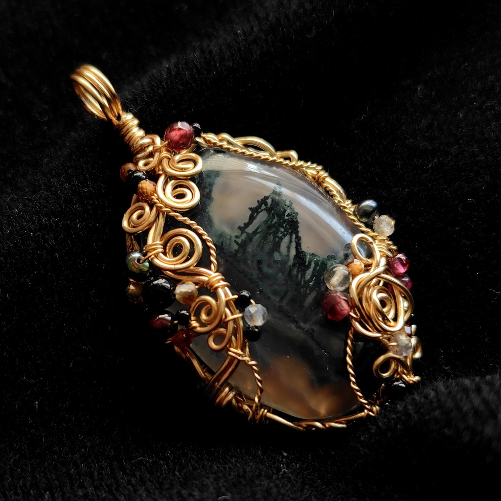 ワイヤーアクセサリー(ネックレス)【鬼灯、加々知】