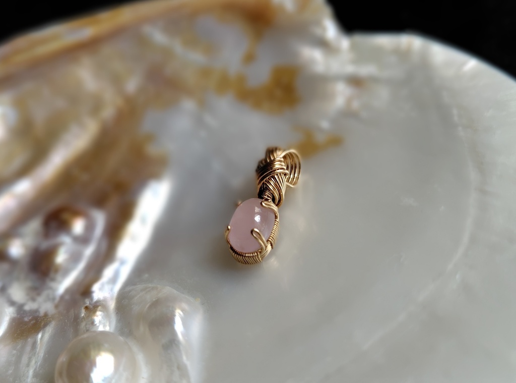 ワイヤーアクセサリー(ネックレス)【白澤】