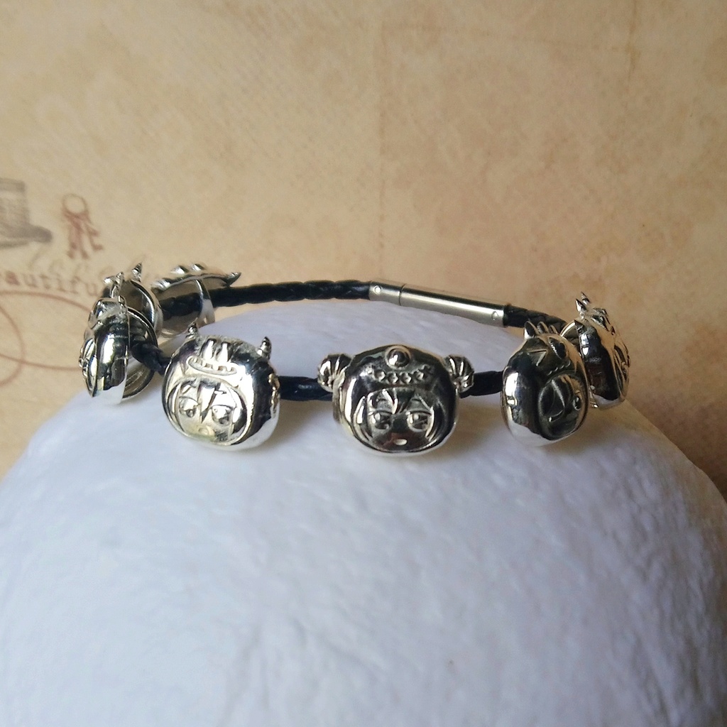 アイナナモン シルバーチャーム