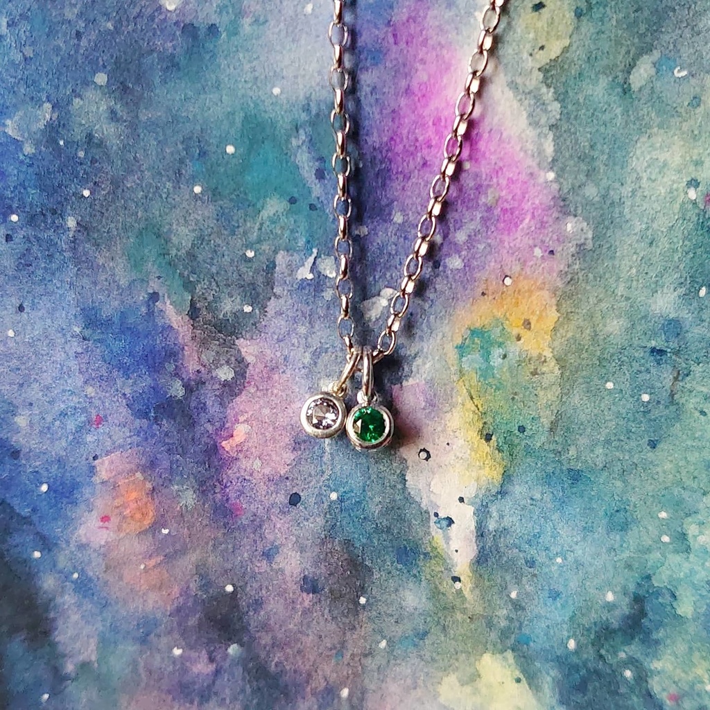 アイナナ 一粒小さいシルバーペンダント