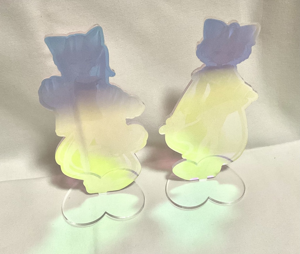 優雨ナト オーロラアクリルスタンド 140×70mm