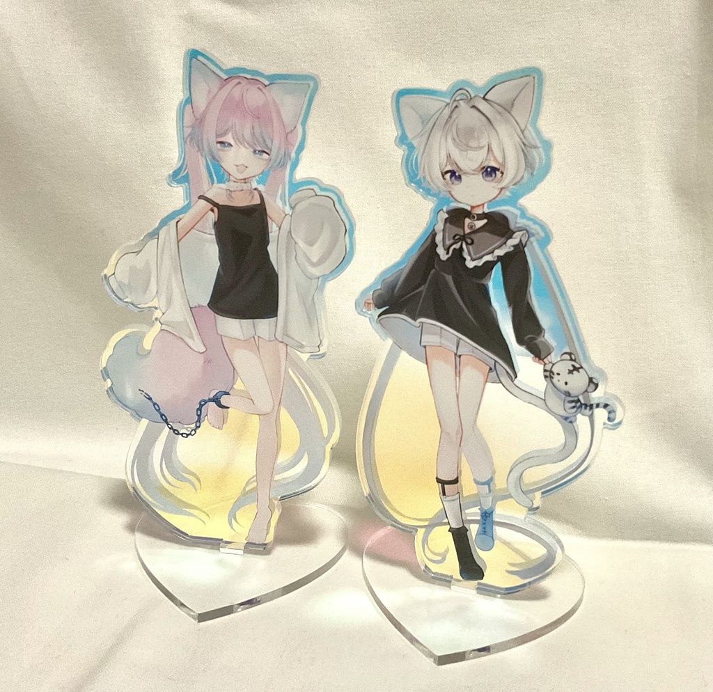 優雨ナト　オーロラアクリルスタンド　140×70mm