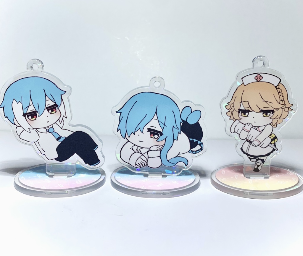 スタンド付きアクリルキーホルダー