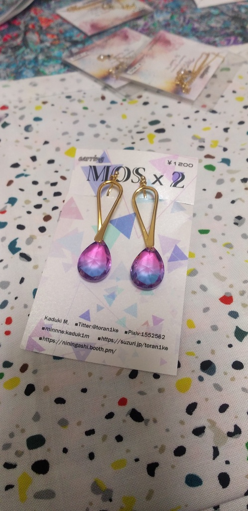 推し色ドロップイヤリング