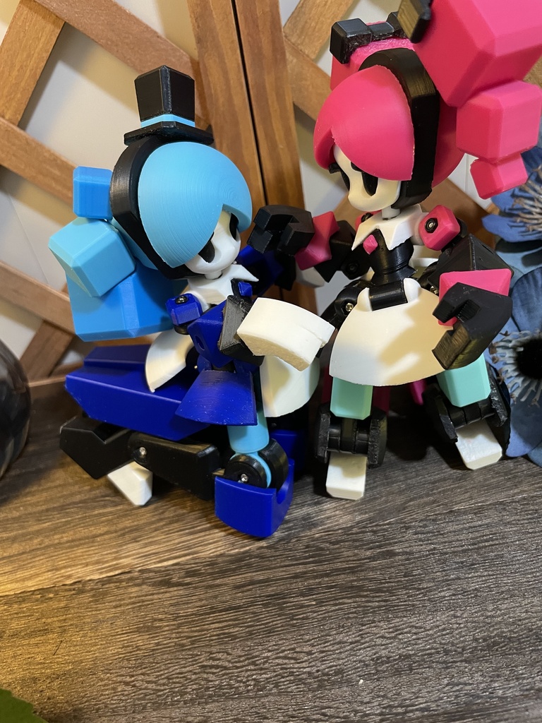 automoiselle Solid State Sisters a/un