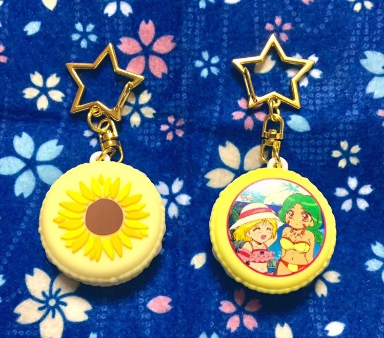 《天外魔境 第四の黙示録》夢見&夕能 ひまわりマカロンキーホルダー