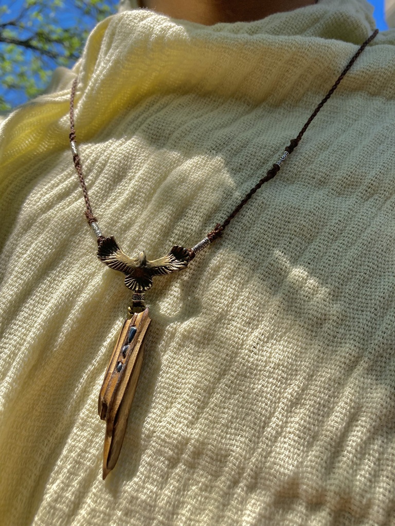 《風の爪》The Wind’s Claw — 精霊“シレア(Shirea)”の装身具