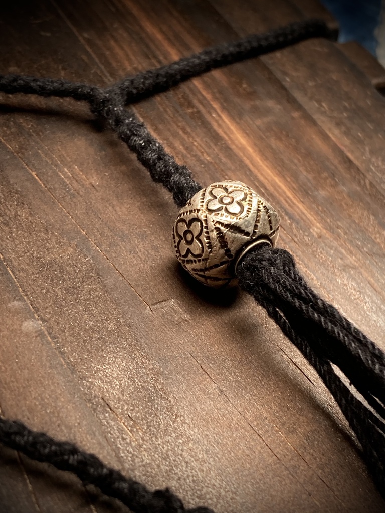 《揺蕩う青》The waving blue — 精霊“エレネ(Elene)”の装身具