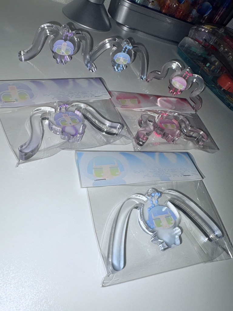 クリスタルキーホルダ〜