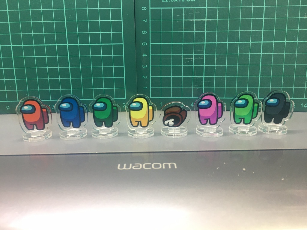 AmUsメイン12色 アクリルフィギュア(台座付き)