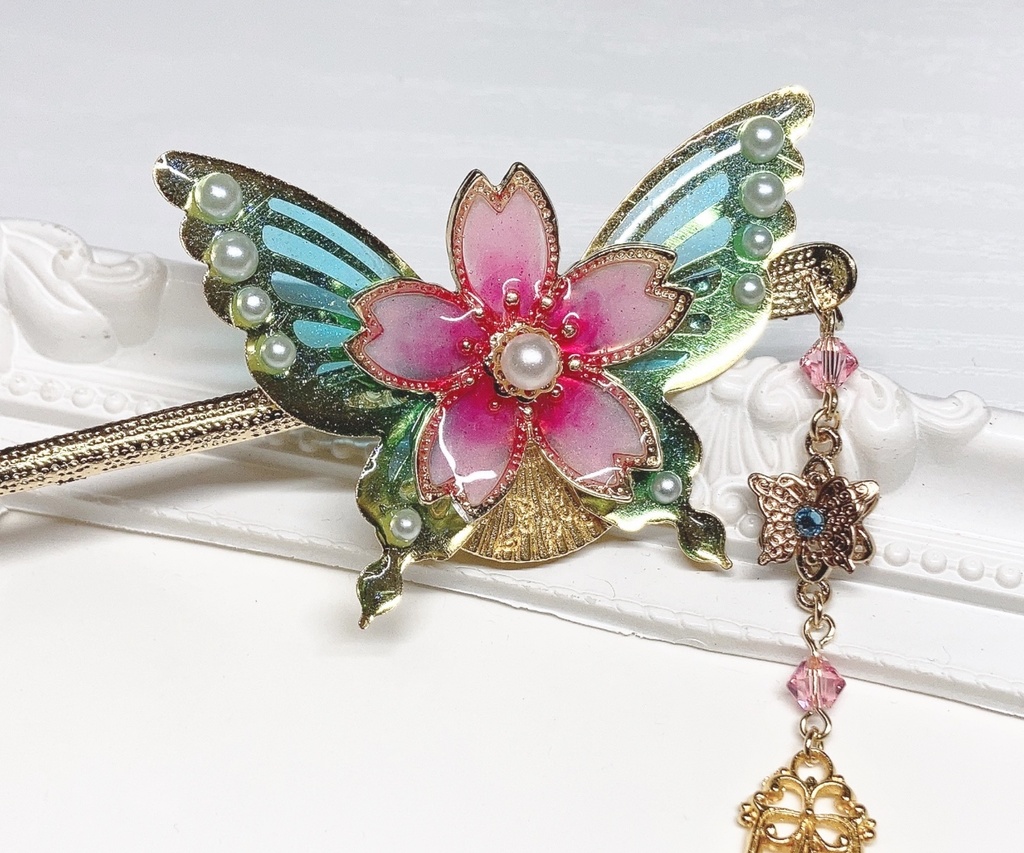 蝶と桜の簪