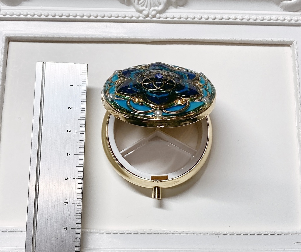 放浪者イメージ小物入れ 金・銀