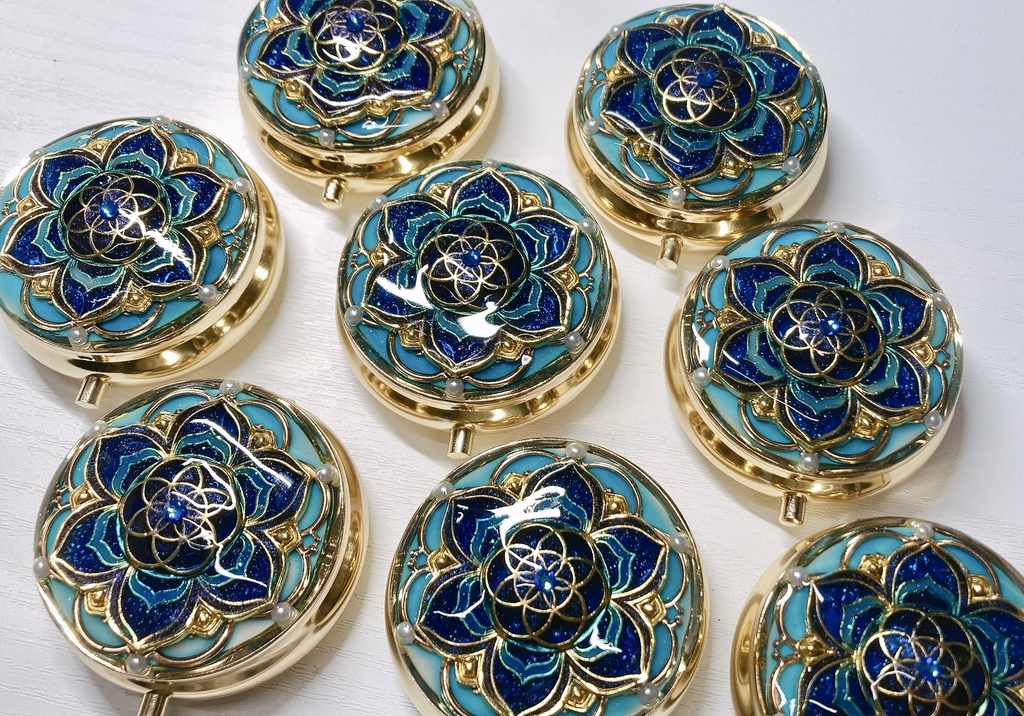 放浪者イメージ小物入れ 金・銀