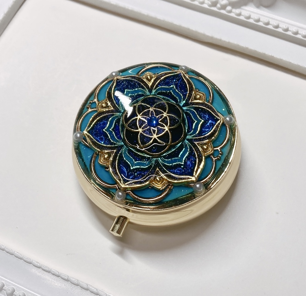 放浪者イメージ小物入れ 金・銀