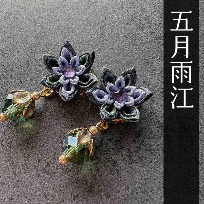 刀剣乱舞 キャラクターイメージ つまみ細工のミニピアス ★打刀★ (イヤリング変更可能)