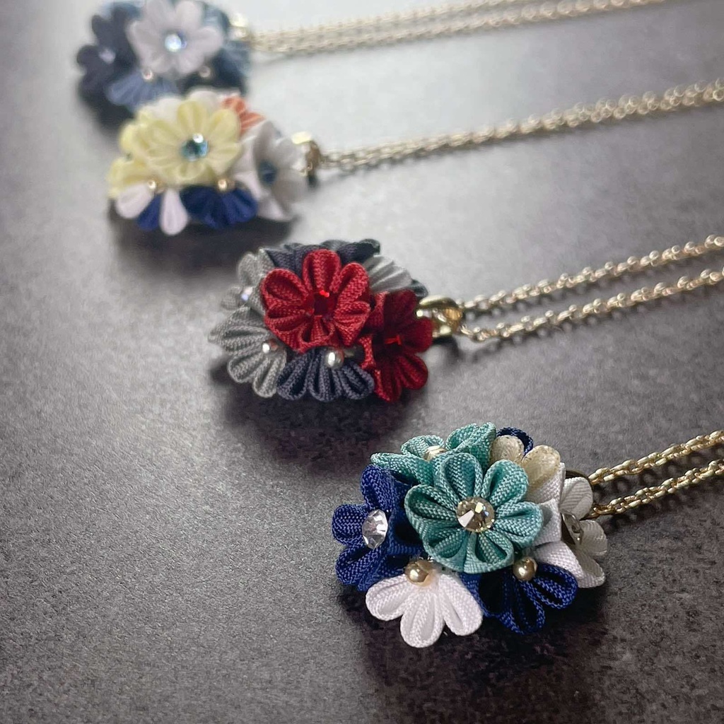 刀剣乱舞イメージ つまみ細工のネックレス「花守り」