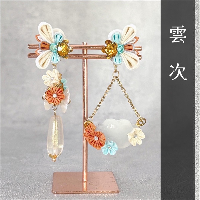 刀剣乱舞イメージ つまみ細工の蝶の耳飾り (イヤリングORピアス)