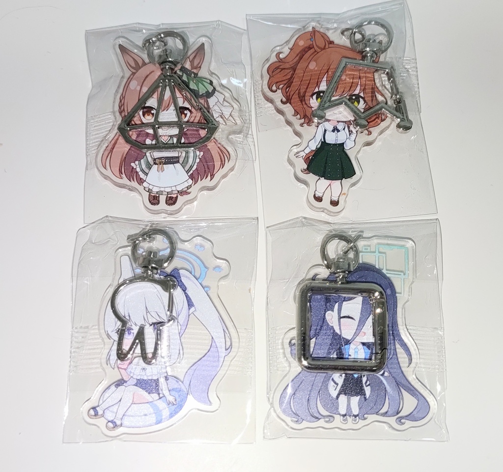 アクリルキーホルダー