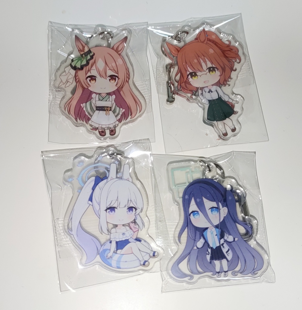 アクリルキーホルダー