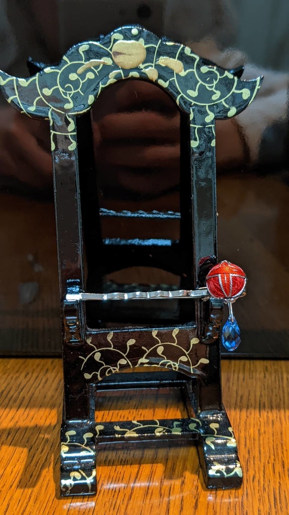 手毬ヘアピン(石付き)/ロナルド(十字架)イメージ「吸血鬼すぐ死ぬ」より