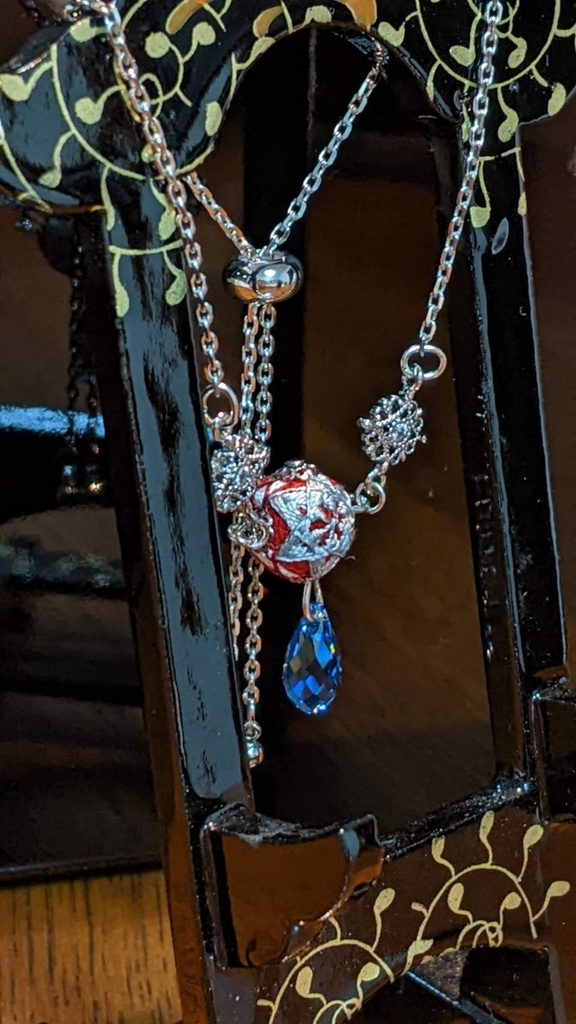 手毬ブレスレット(石付き)/ロナルド(ニンニクの花)イメージ「吸血鬼すぐ死ぬ」より