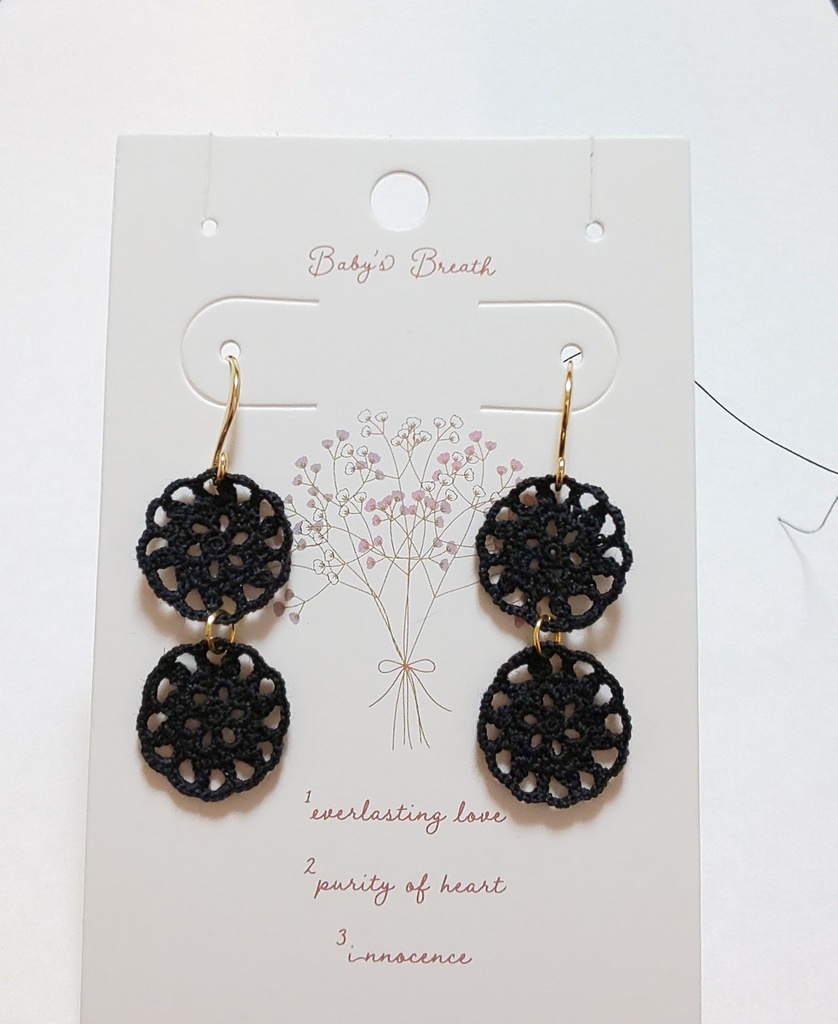 ピアス ミニドイリー風モチーフ 黒 レース編み Tonon And M Booth