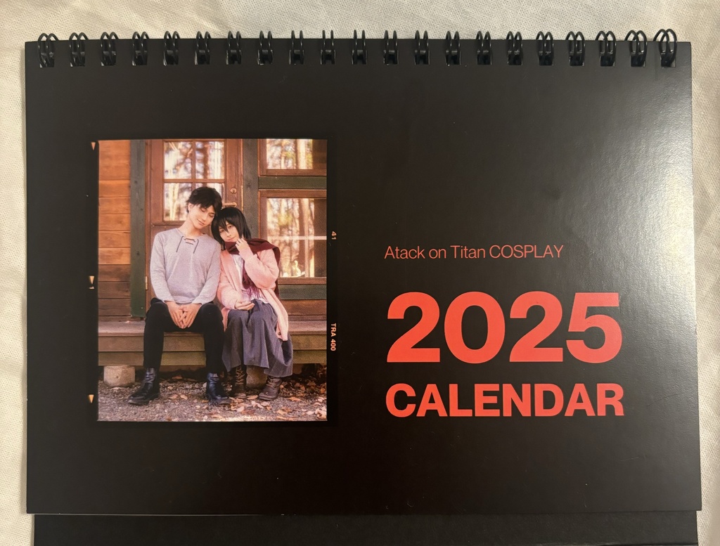 エレミカ卓上カレンダー2025
