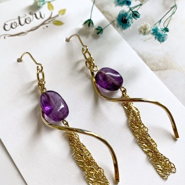 アメジストのチェーンフリンジピアス