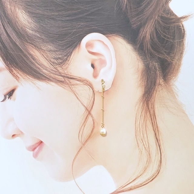 ひとつぶ淡水パールのシンプルイヤリング