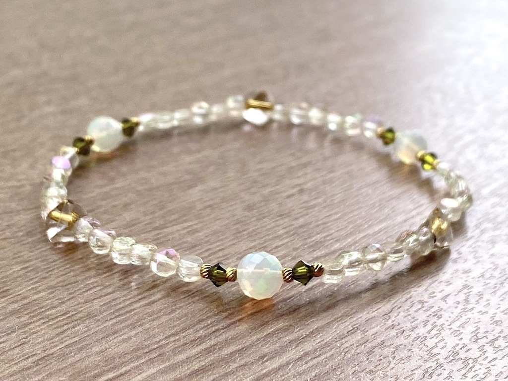 Beaded bracelet-102