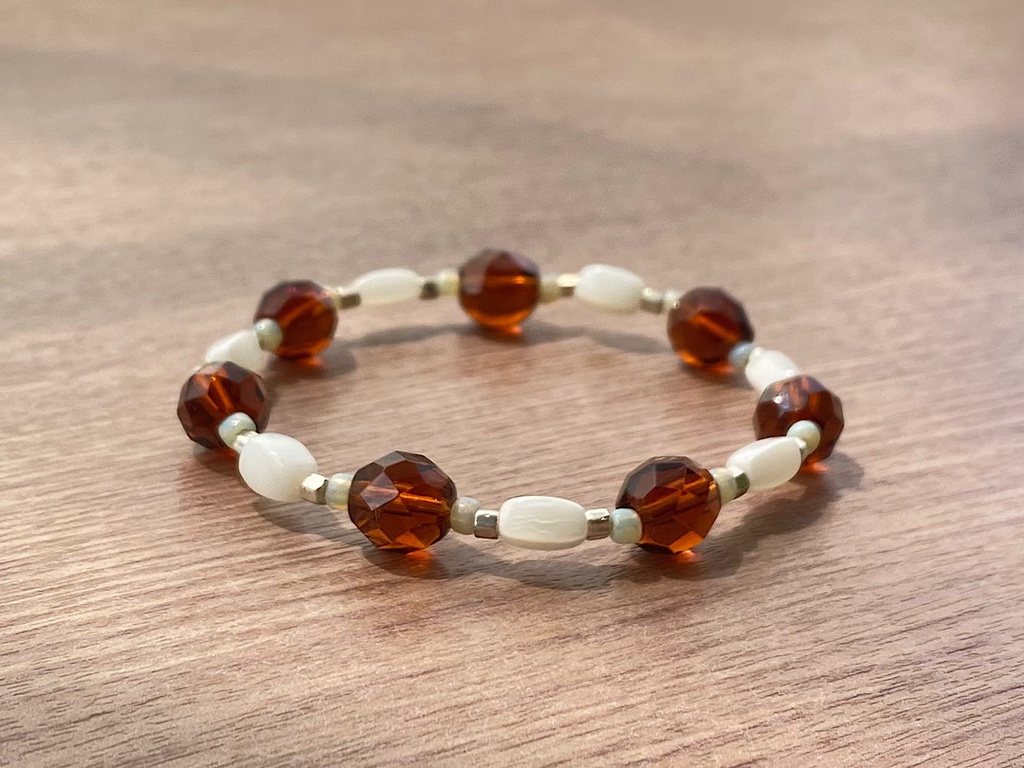 ビーズブレスレット No.125 ヴィンテージビーズ ブラウン シルバーセージ ホワイト