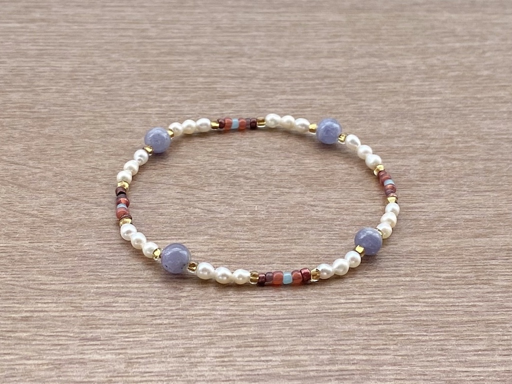 ビーズブレスレット No.130 タンザナイト 天然石 ブルーラベンダー パール ヴィンテージビーズ