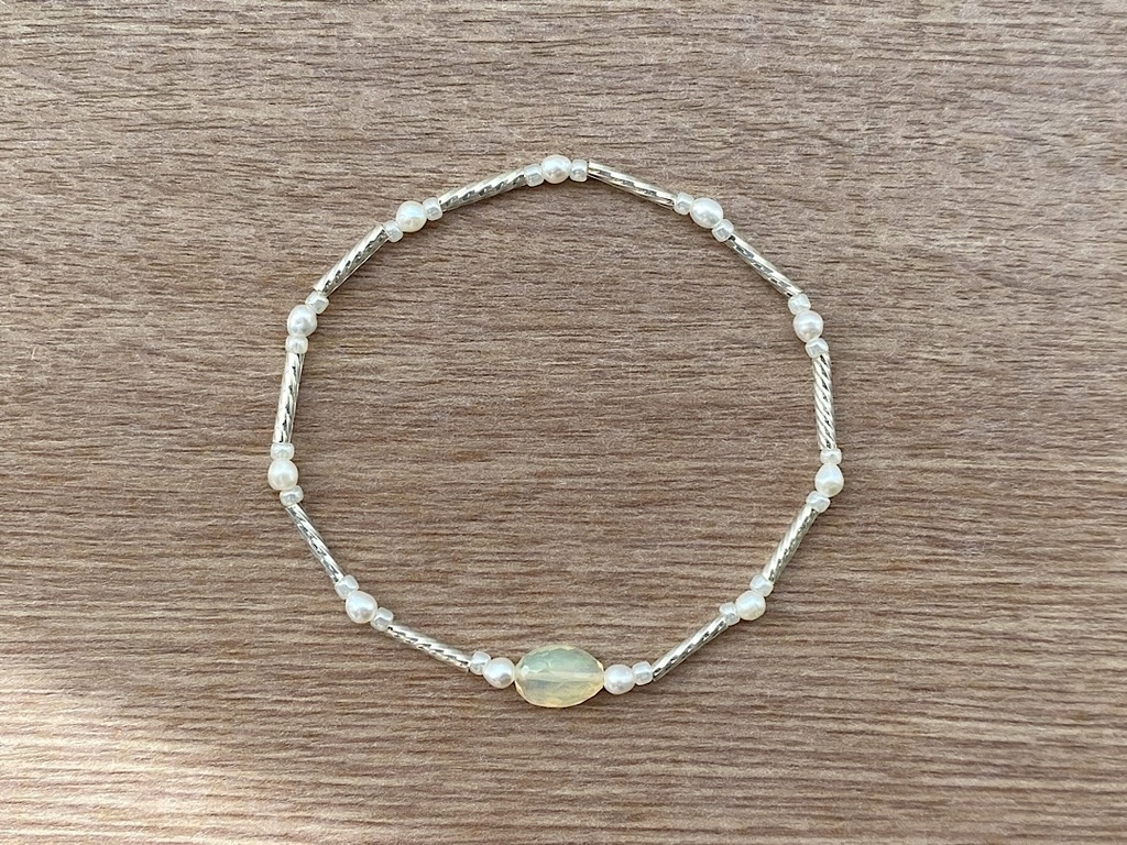 オパール 天然石 & ホワイトシルバー ブレスレット
