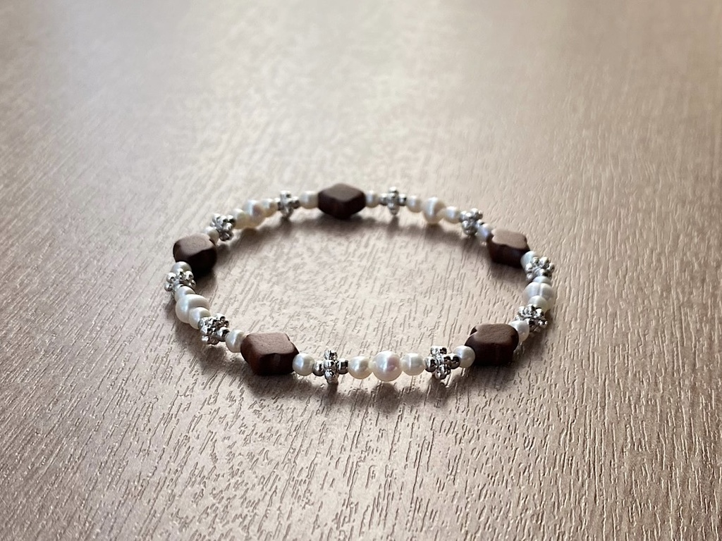 ビーズブレスレット No.147 ヴィンテージ ウッドビーズ パール