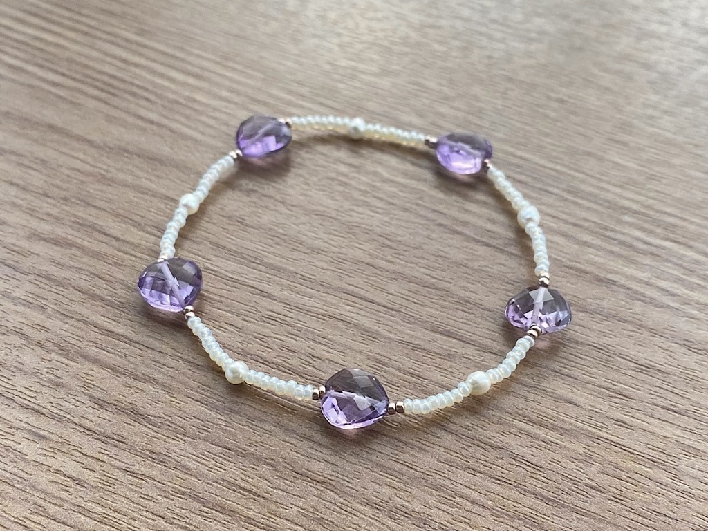ハートアメジスト & ヴィンテージホワイト ブレスレット