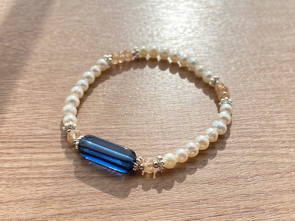 ヴィンテージブルー & パール ブレスレット