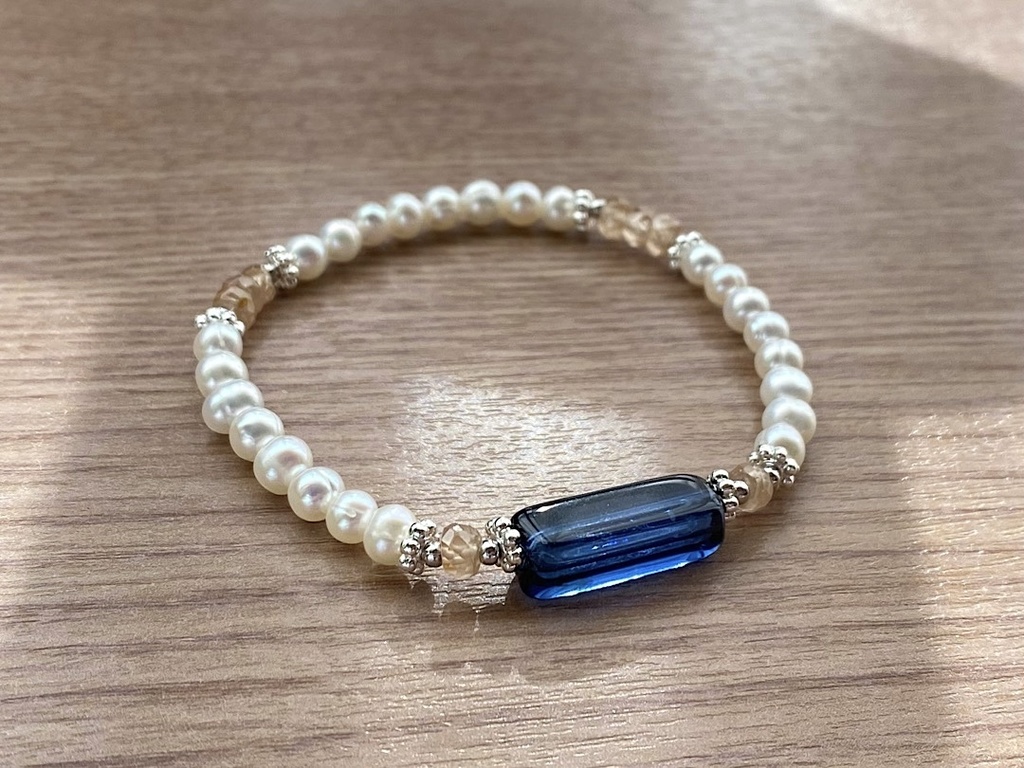 ヴィンテージブルー & パール ブレスレット