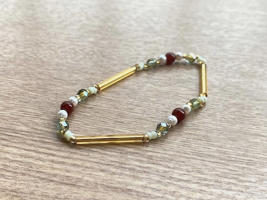 レッドアゲート(瑪瑙)& ヴィンテージゴールド ブレスレット