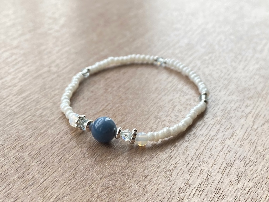 ブルーオパール & ヴィンテージ ホワイト ブレスレット
