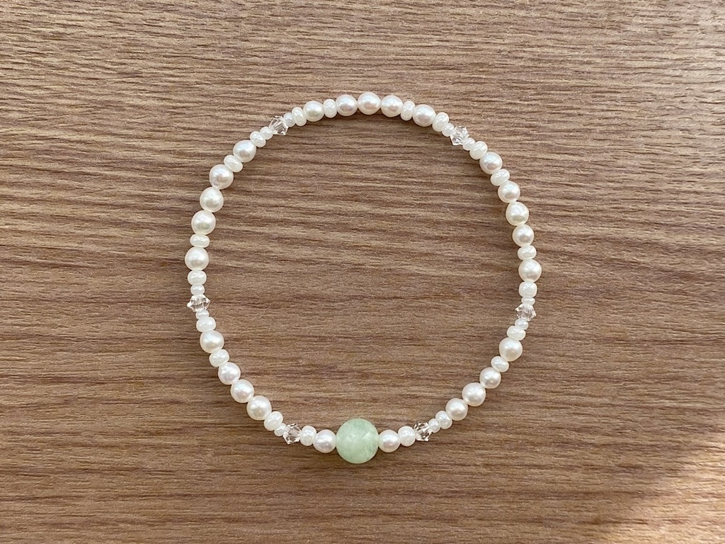 グリーンムーンストーン & パール クリスタル ブレスレット