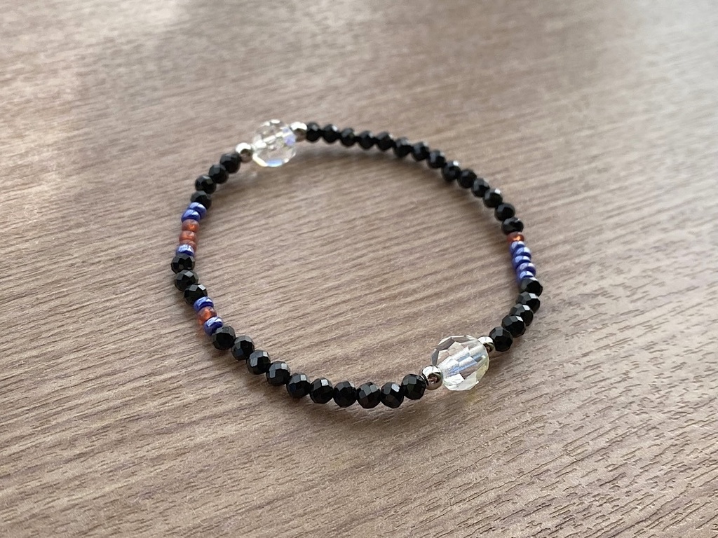 ヴィンテージ クリア & ブラックスピネル ブレスレット