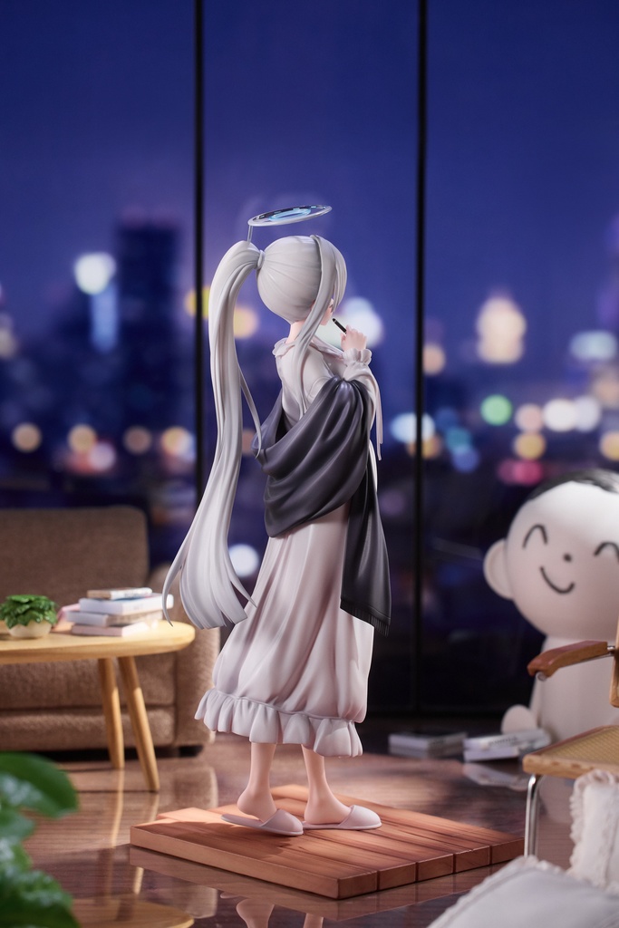 生塩ノア(パジャマ)