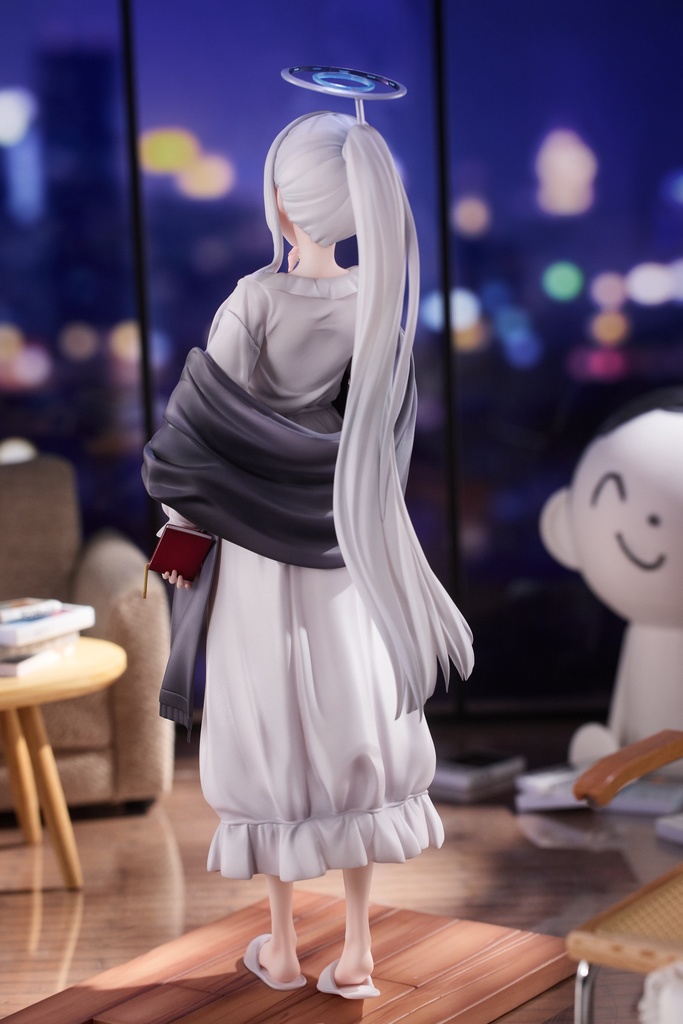 生塩ノア(パジャマ)