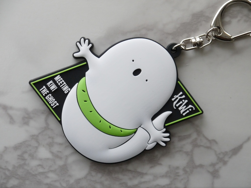 3点セット (KiWi物語 第一章シリーズ) | CD付き絵本&ラバーキーホルダー&ステッカー