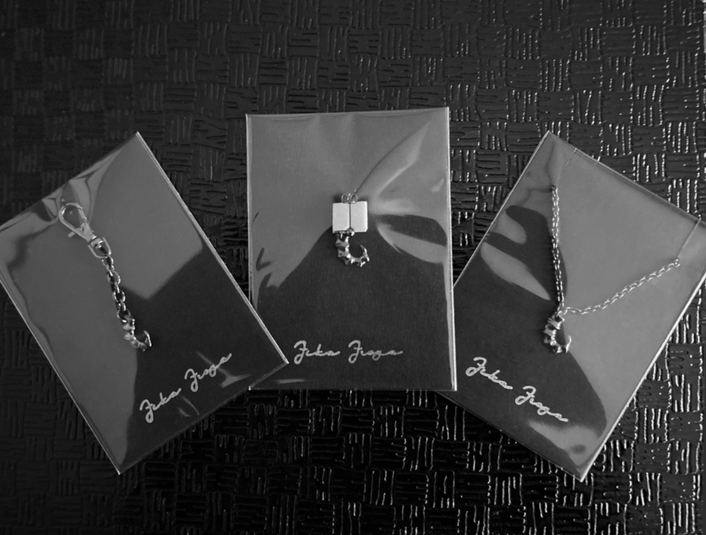 <数量限定>ハンドメイドアクセサリー