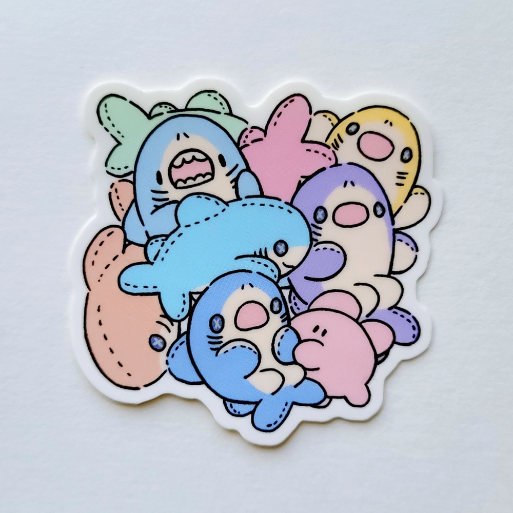 サメのぬいぐるみ　ステッカー