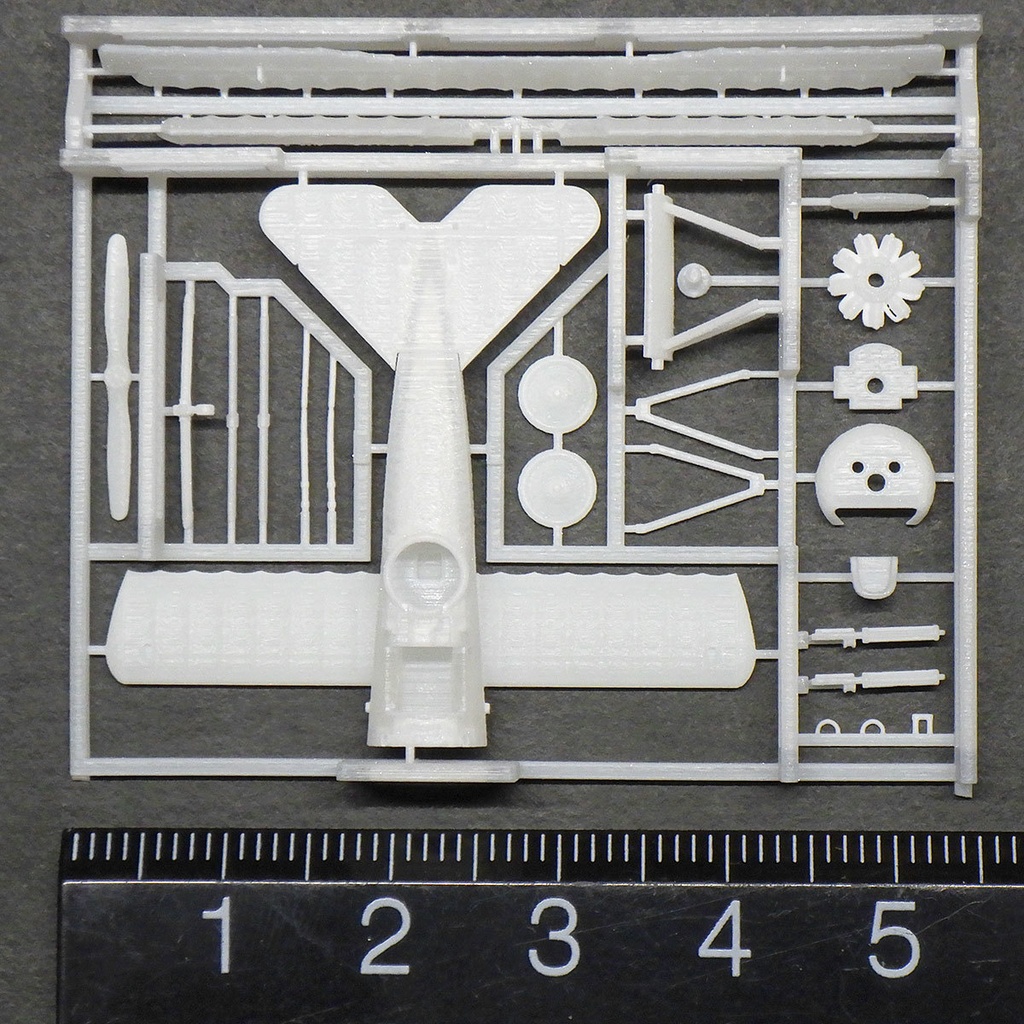 フォッカーDr.1 ”レッドバロン”(1/144)