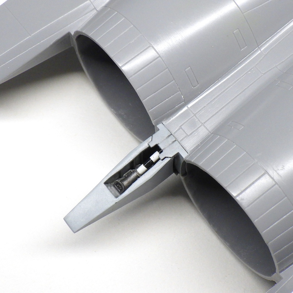 1/48 F-15イーグル アレスティングフック